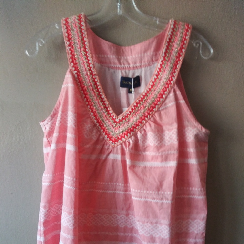 Women's Pink Embroidered Boho Top Medium V-Neck